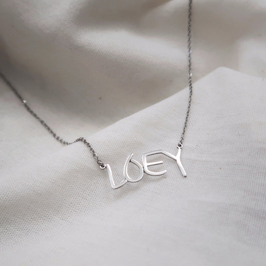 LOEY NECKLACE